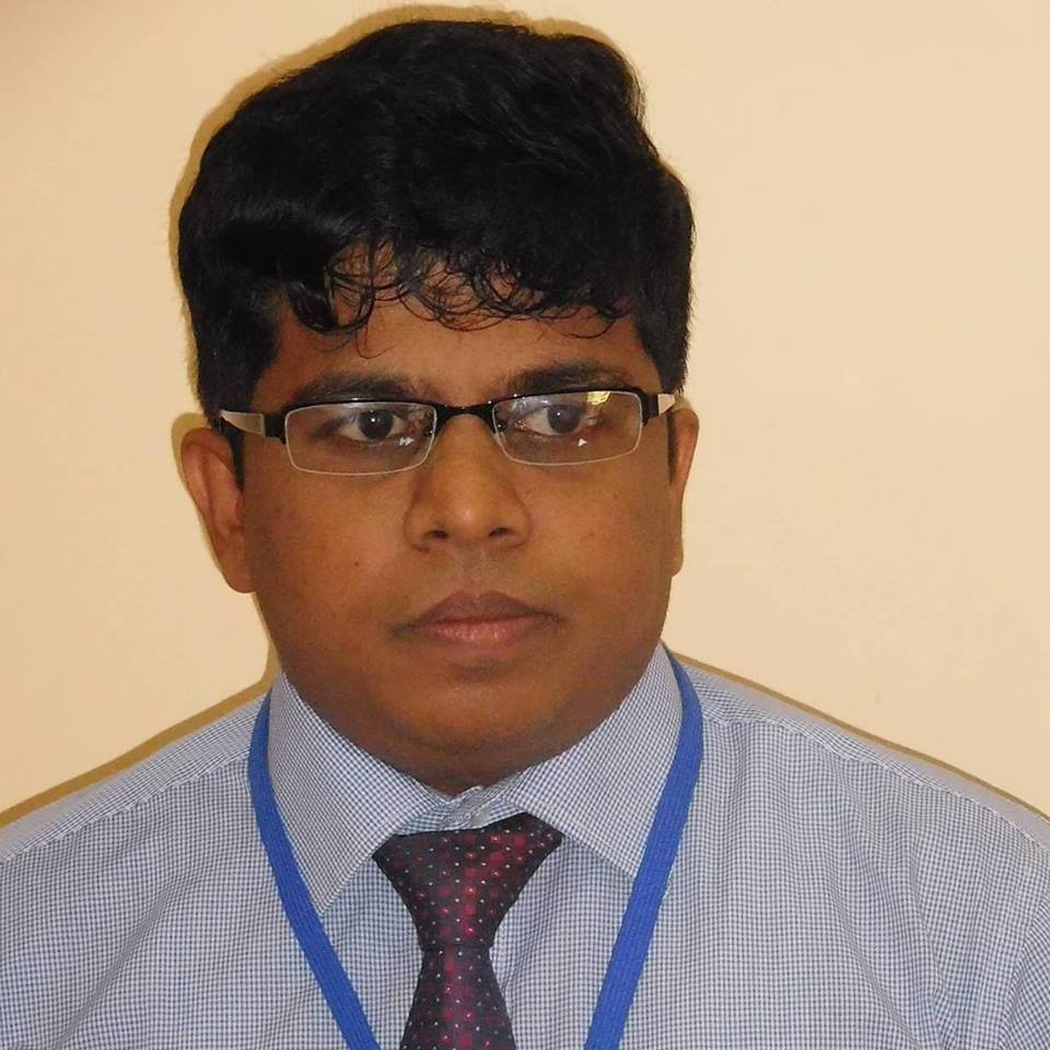 Dr.P.Pratheepkanth : Senior Lecturer Gr II