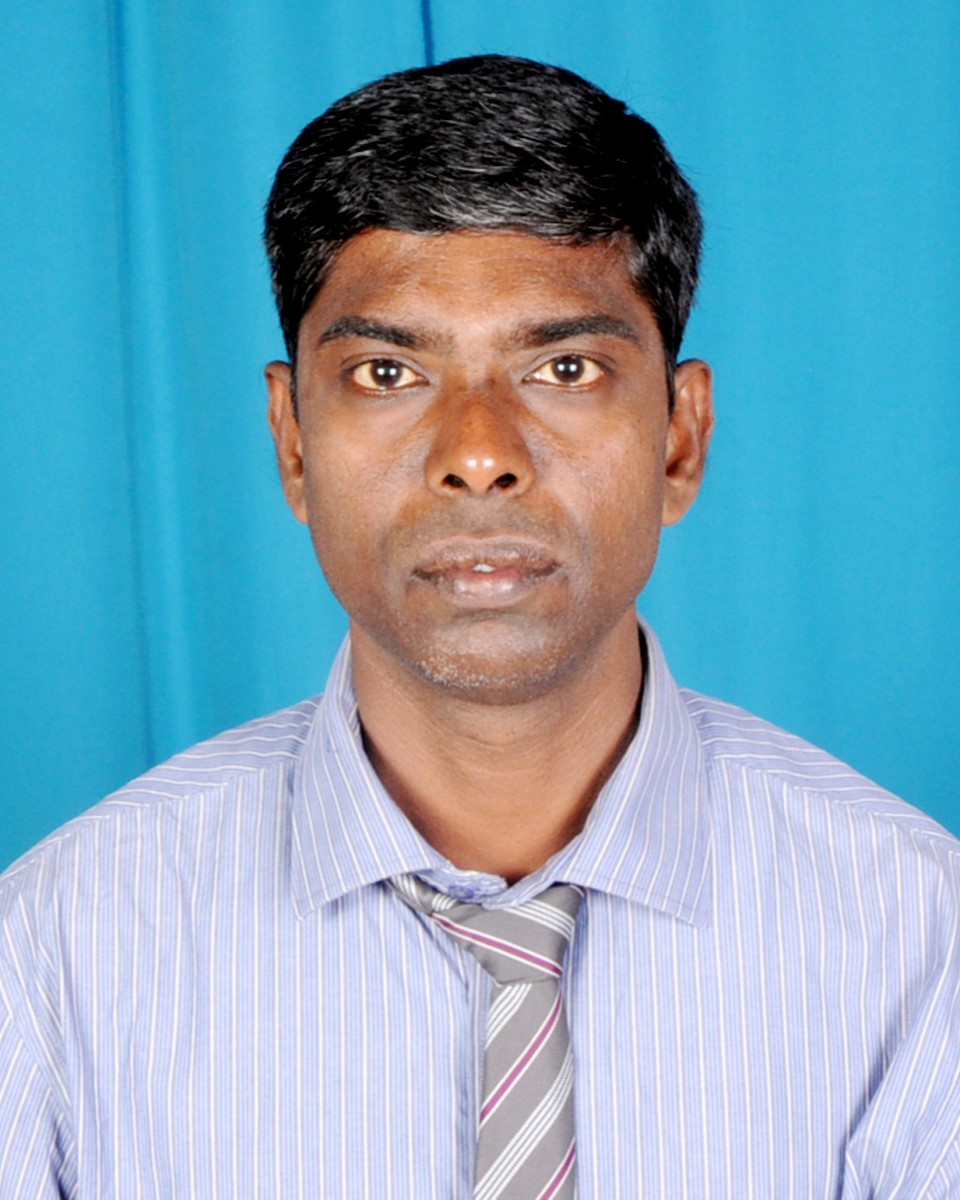 Dr.S.Ramesh : Senior Lecturer Gr I